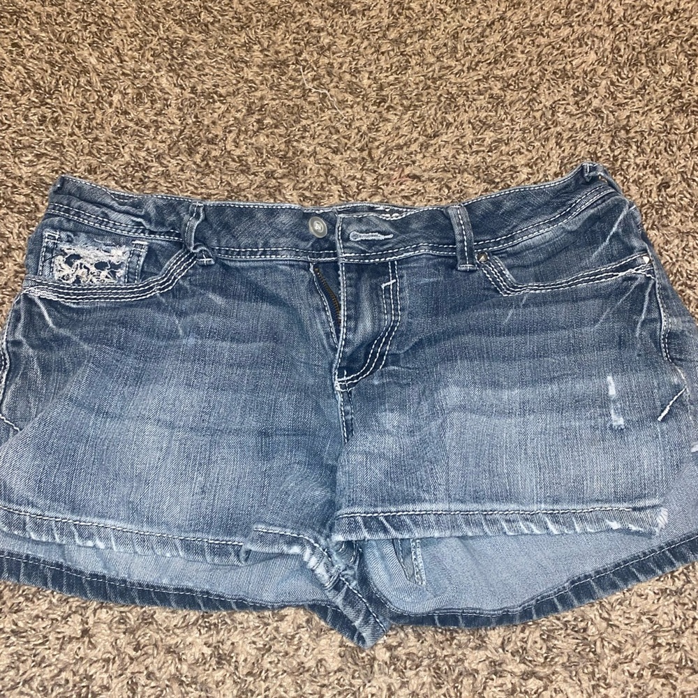 SHORT & SEXY SERIES! SIZE 9. MAYBE WORN 2 TIMES!